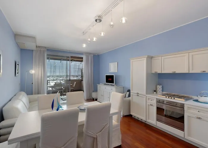 Διαμέρισμα House In The Port Of 4 Guests-wi-fi-netflix 2 Bedrooms Very Exclusive Varazze