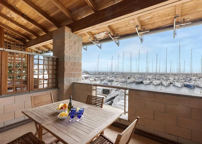 Διαμέρισμα House In The Port Of 4 Guests-wi-fi-netflix 2 Bedrooms Very Exclusive *