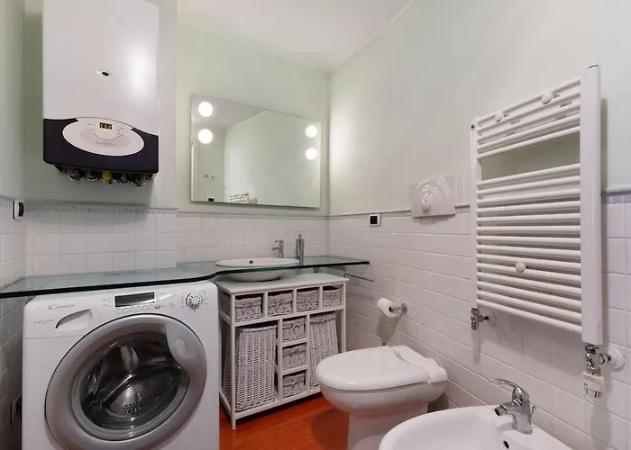House In The Port Of 4 Guests-wi-fi-netflix 2 Bedrooms Very Exclusive Varazze