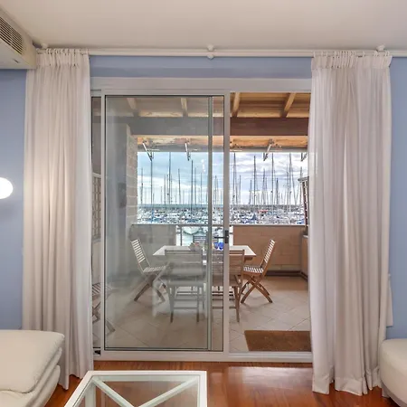 House In The Port Of 4 Guests-wi-fi-netflix 2 Bedrooms Very Exclusive 아파트