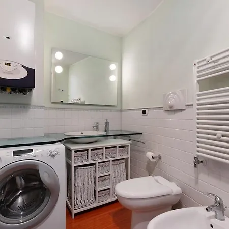 House In The Port Of 4 Guests-wi-fi-netflix 2 Bedrooms Very Exclusive Varazze