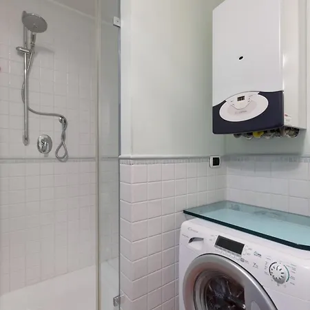 House In The Port Of 4 Guests-wi-fi-netflix 2 Bedrooms Very Exclusive Varazze